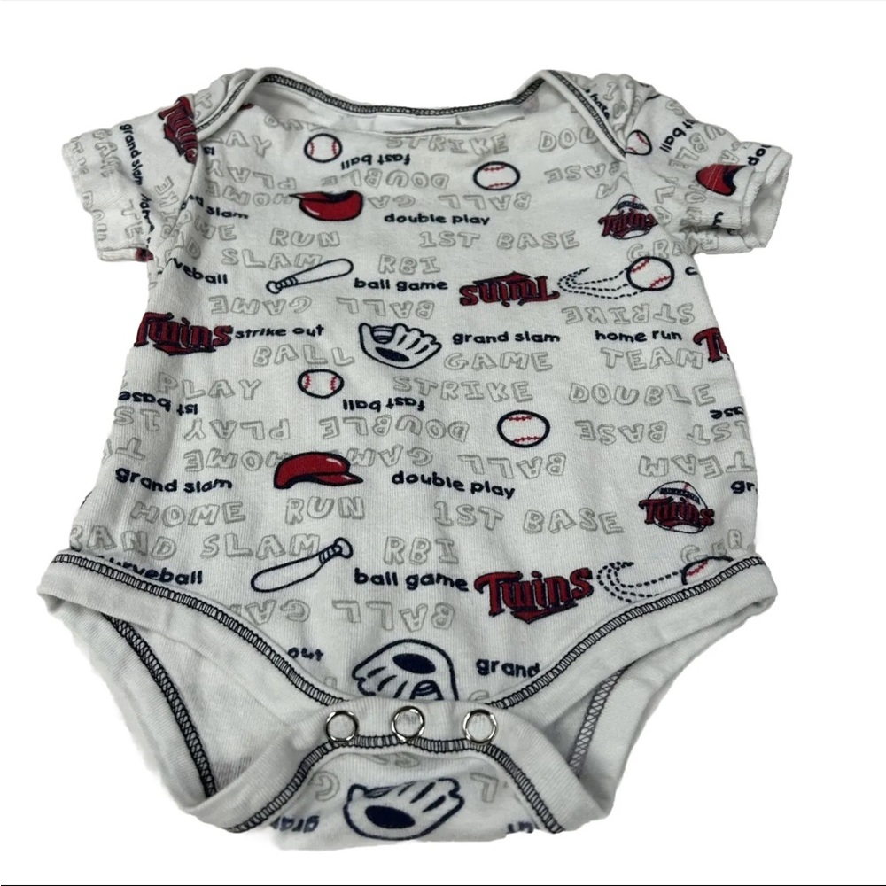 MN Minnesota Twins Baby One Piece 3-6 Months Red White Blue #1952